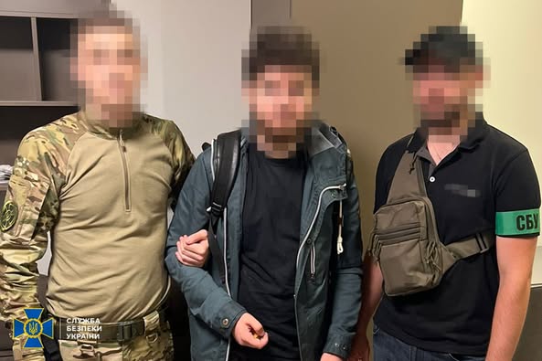 СБУ затримала київського айтівця, який за гроші коригував ракетні удари по місту