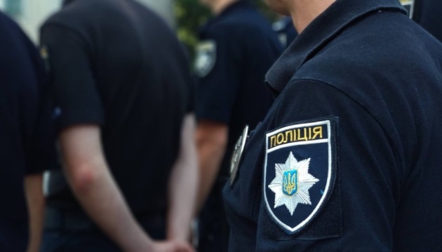 Напад на ТЦК у Калуші: поліція розслідує інцидент та розшукує втікачів