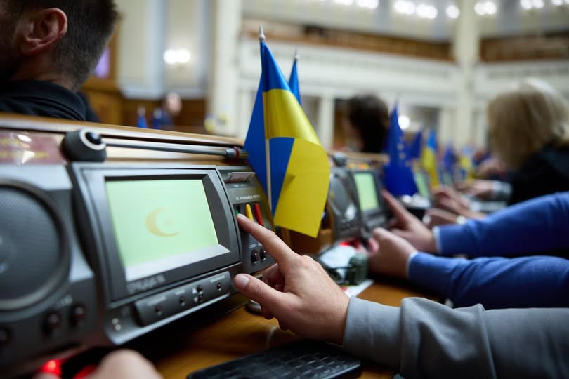 Видатки на безпеку та оборону збільшено на 324,7 млрд грн – Парламент ухвалив зміни до Держбюджету на 2025 рік