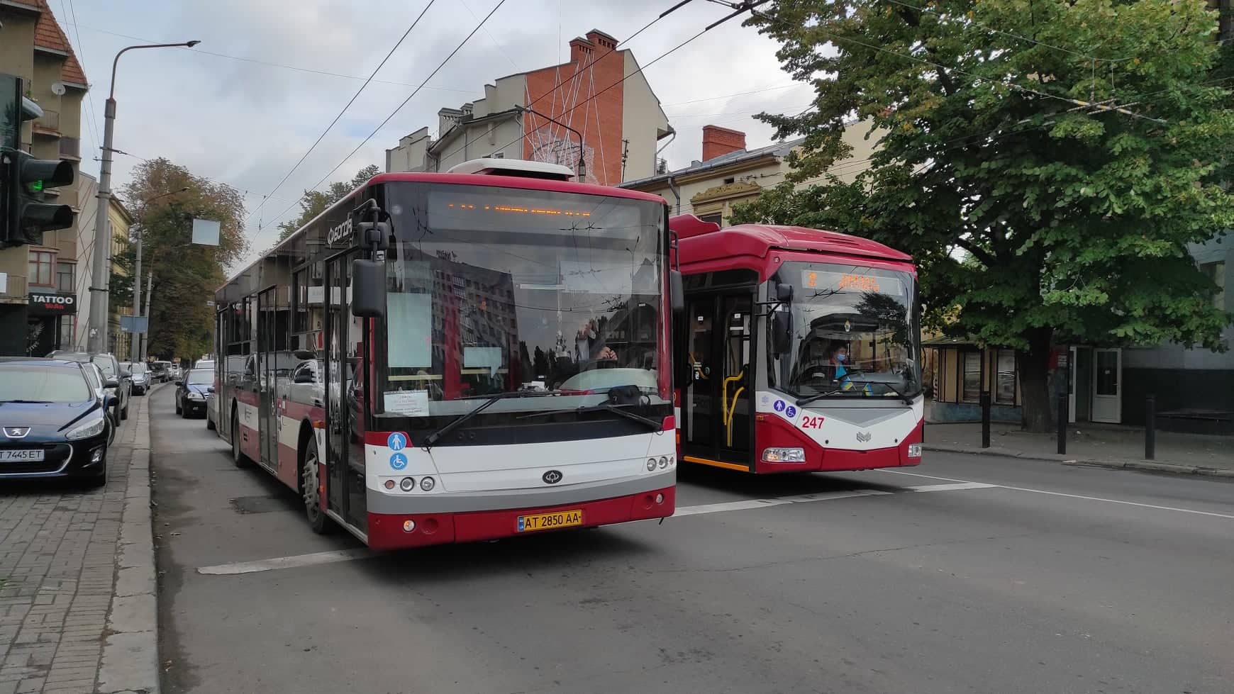 В Івано-Франківську змінено рух транспорту у зв’язку з поведенням естафети «Біжу за ЗСУ»