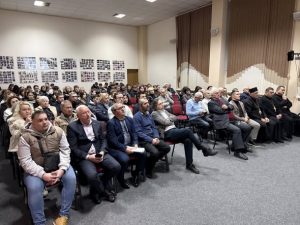 Тепла пам’ять про Ярослава Лесіва: Літературний вечір у коледжі фізичного виховання