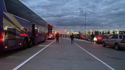 Стан черг на виїзд з України: оперативна інформація