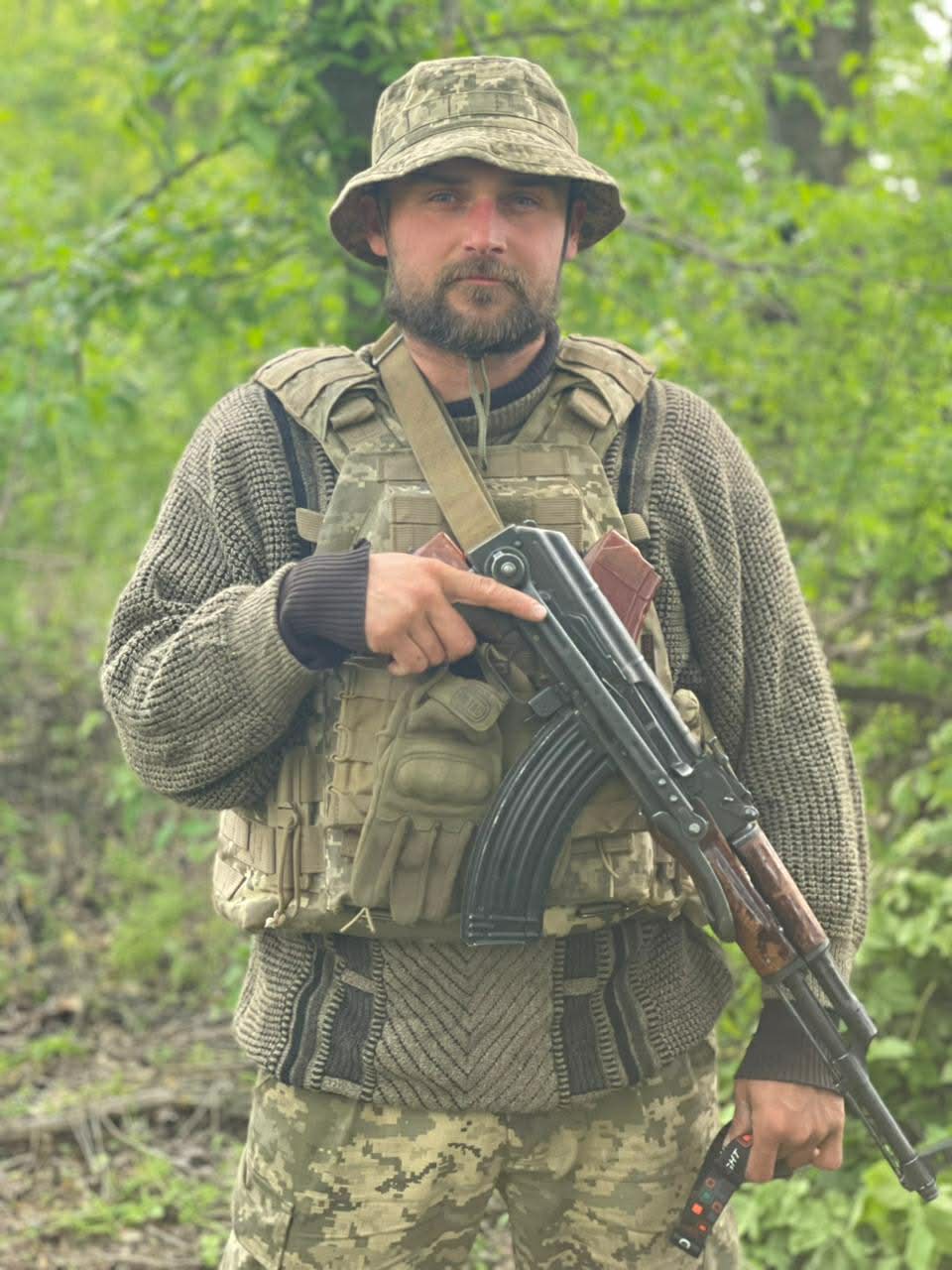 Вибрався з-під завалів і продовжив бій: історія молодшого сержанта 156 ОМБр Олександра Лимара, відзначеного «Хрестом хоробрих»