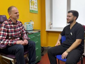 Відновили слух:  лікарі Івано-Франківської центральної лікарні провели успішне оперативне втручання