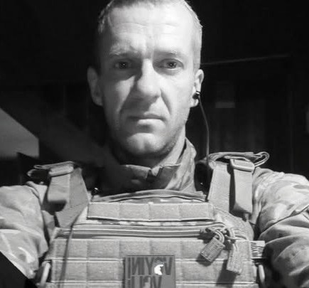 Яремчанська громада у скорботі: на війні загинув захисник Олександр Почкаєв