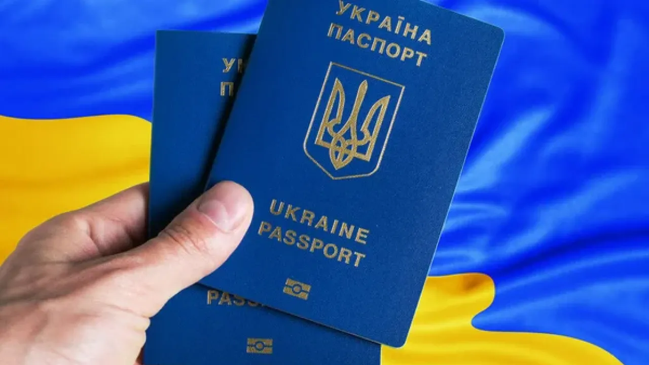 Стан черг перед пунктами пропуску на виїзд з України