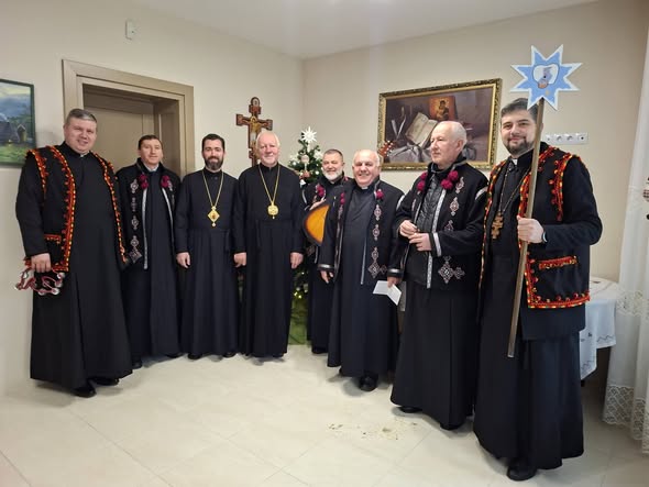Медичні капелани Івано-Франківської Архієпархії з різдвяною колядою відвідали медичні установи області
