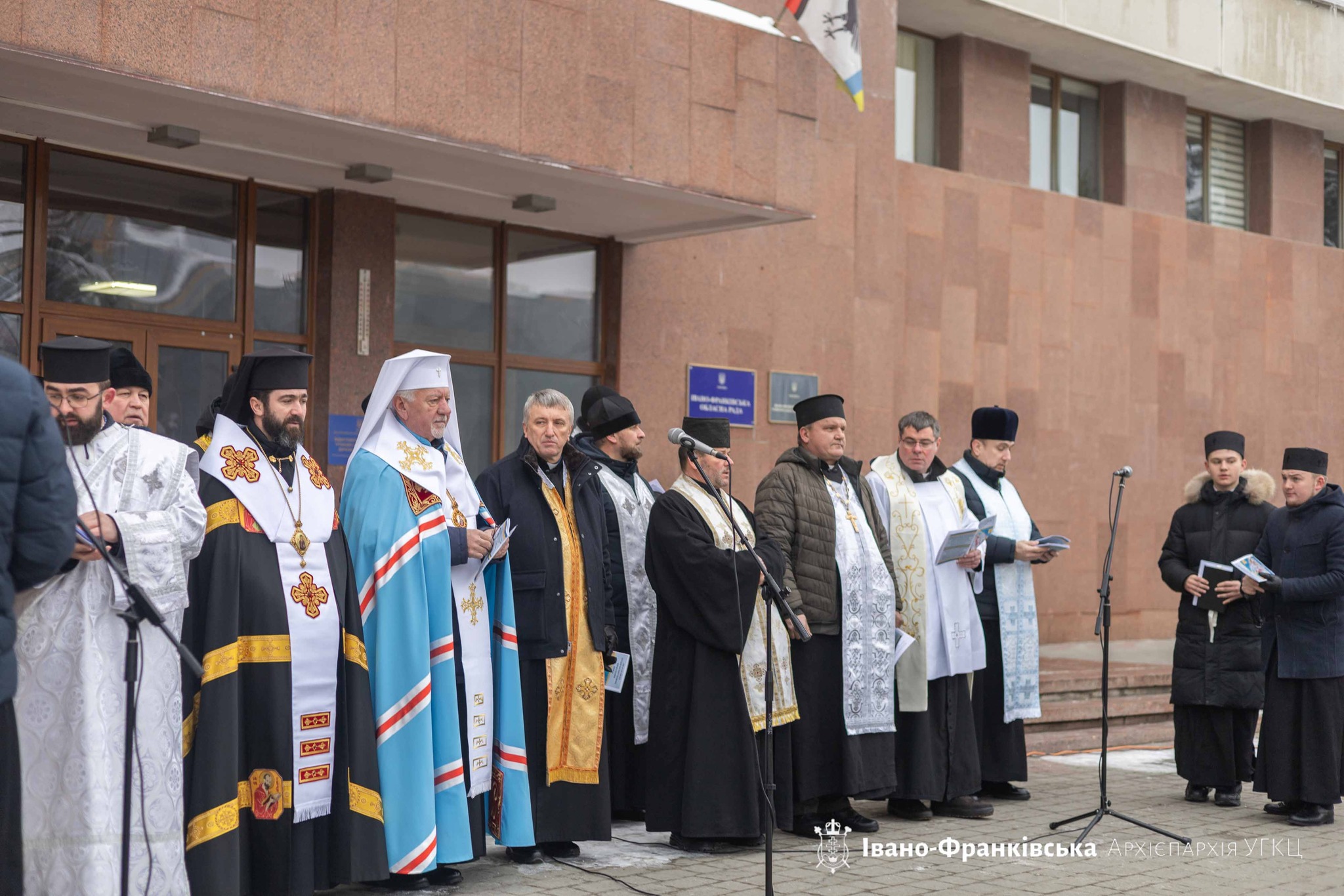 На площі Соборності відбулася екуменічна молитва за єдність християн та українського народу