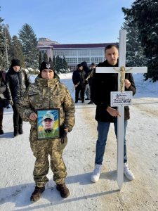 Бурштинська громада провела в останню земну дорогу Захисника України — Романа Лабутіна