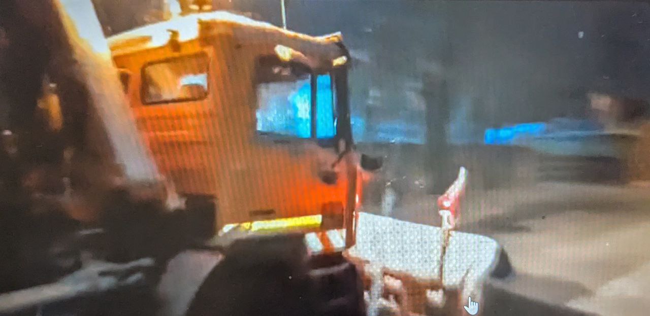 В Івано-Франківську: комунальні служби працюють у посиленому режимі