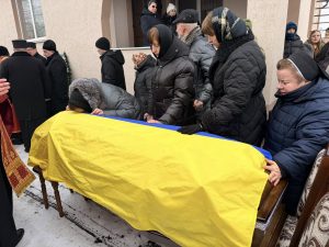 Надвірнянська громада провела в останню путь Героя-Молотковського Ігоря Степановича