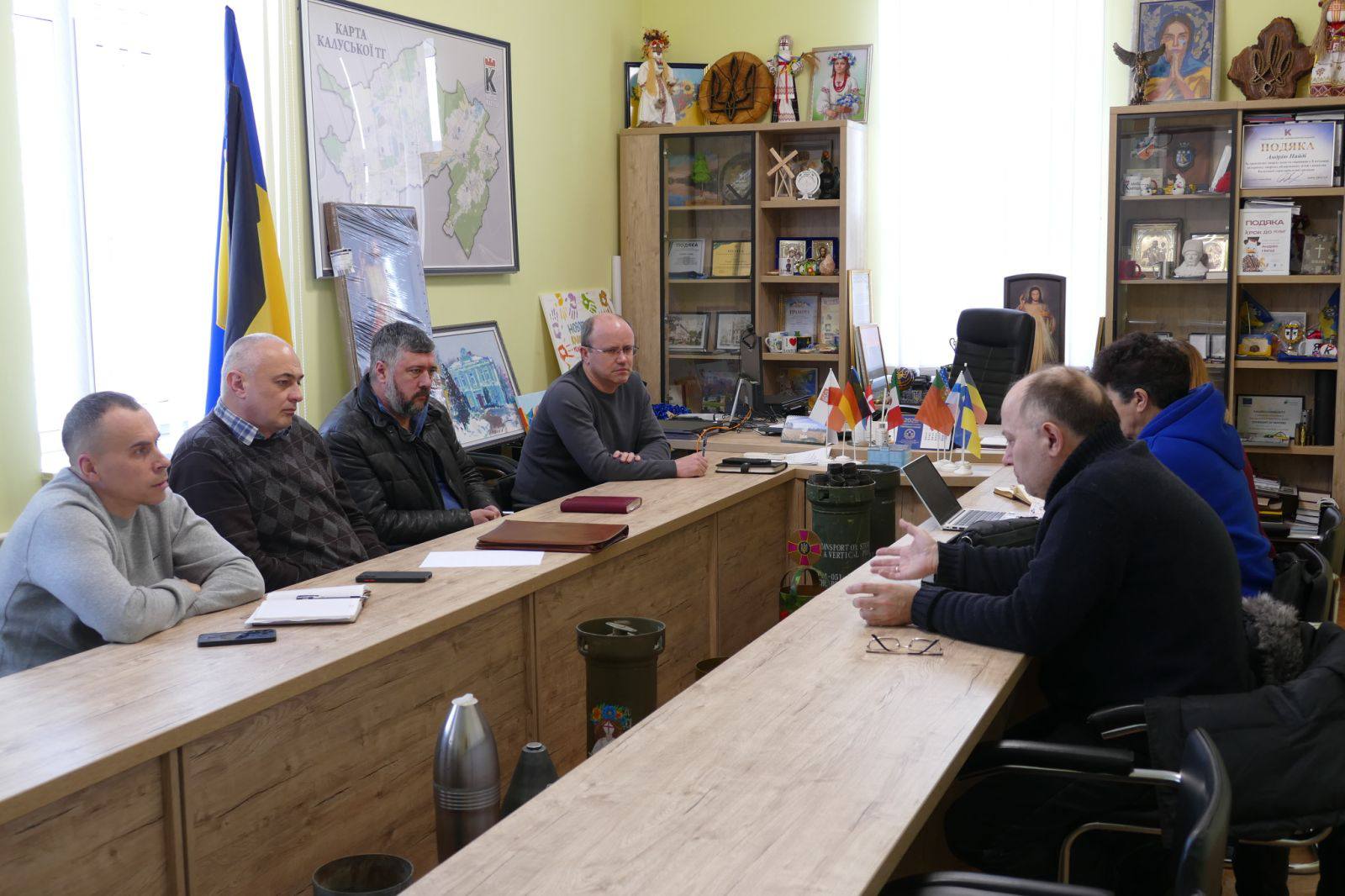 У Калуші готуються до реалізації проєкту капітального ремонту території ЦРЛ за підтримки ПРООН