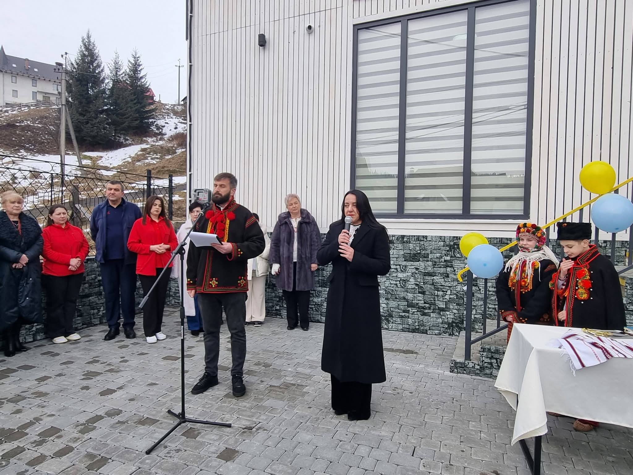 У Поляниці Надвірнянського району відкрили Центр первинної медичної допомоги