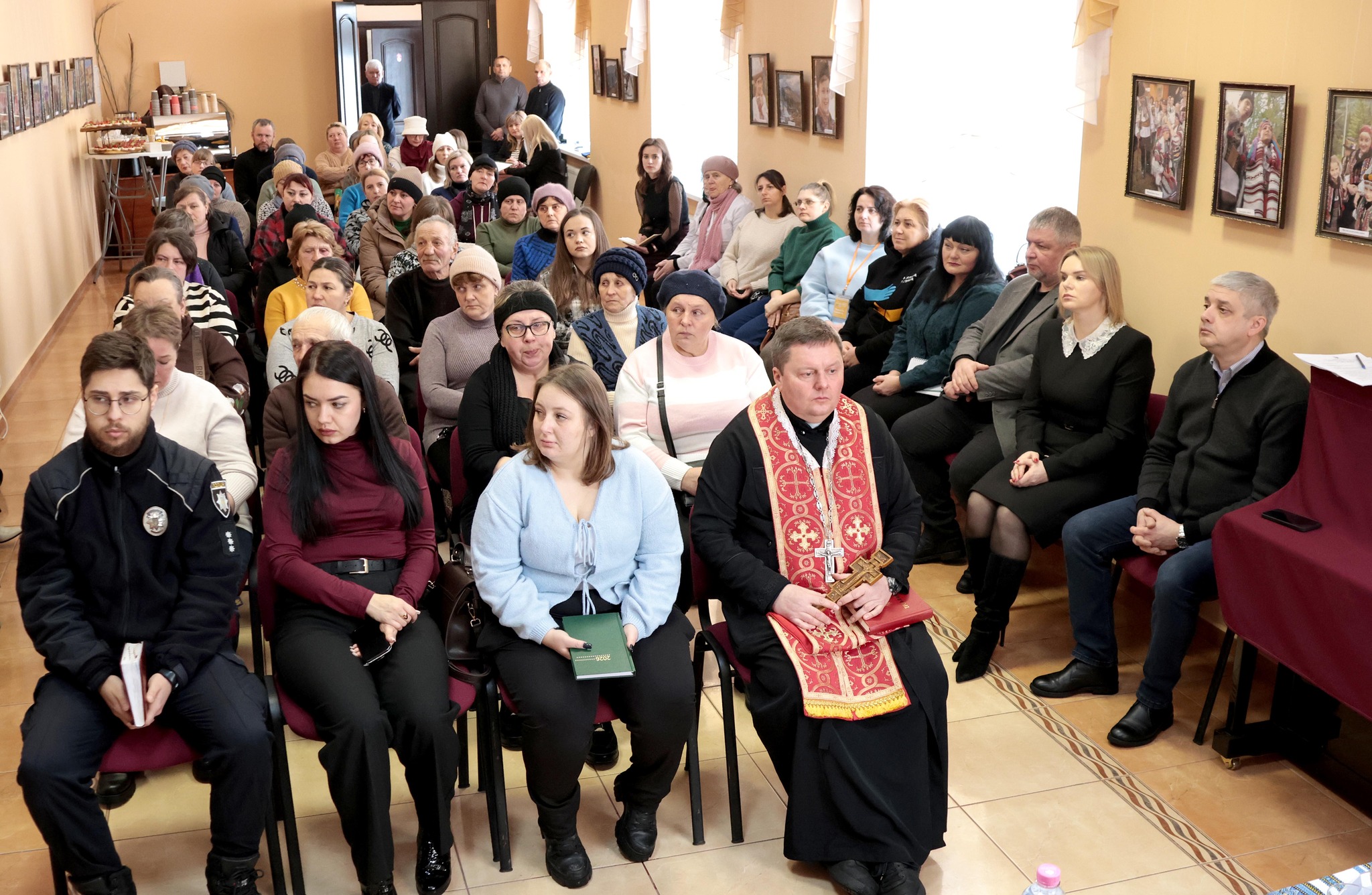 Тисменицька міськрада провела зустріч із родинами воїнів