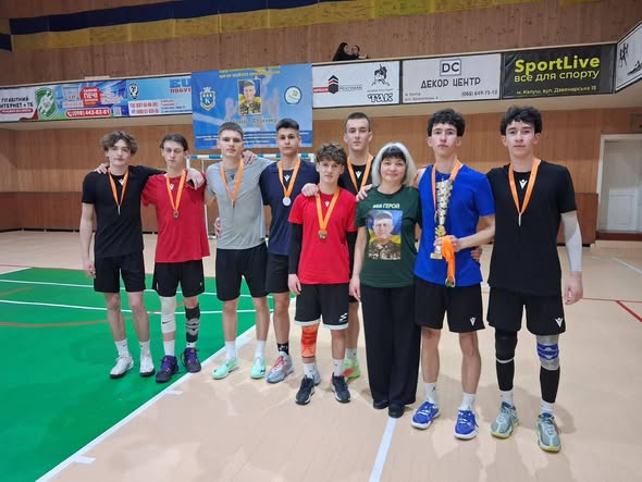 У Калуші завершилися ігри юнацької волейбольної ліги пам’яті Героя Любомира Фединяка