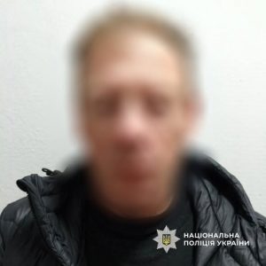 У гірській частині Прикарпаття працювала снігоочисна техніка