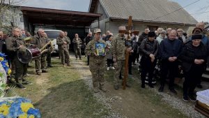 В останню земну дорогу провели Максиміва Олега Ярославовича, жителя села Стримба