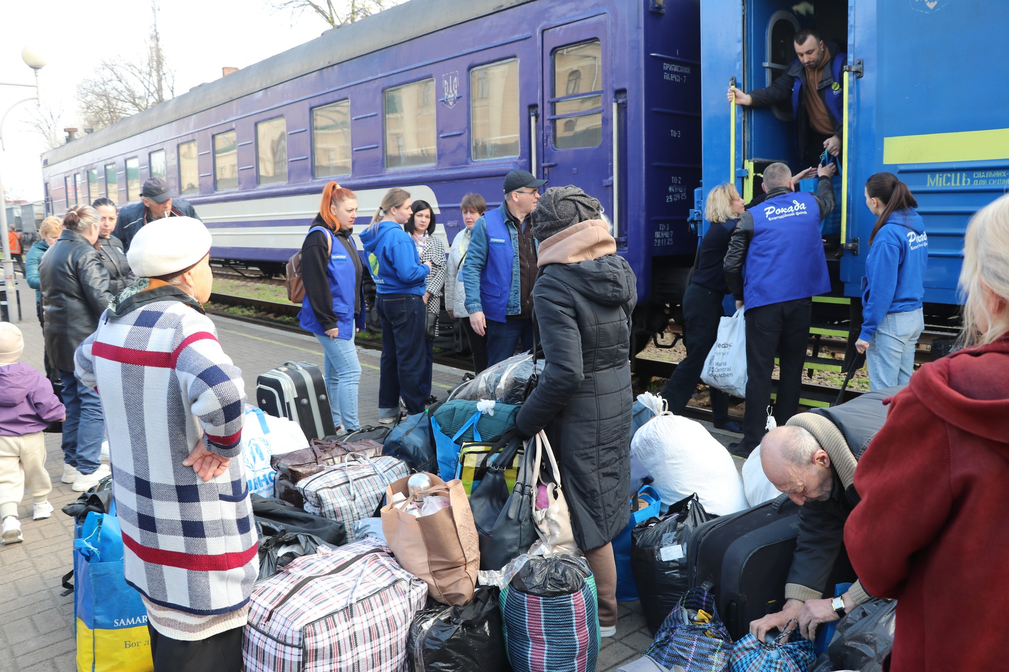 На Прикарпаття прибув евакуаційний потяг з Донецької області