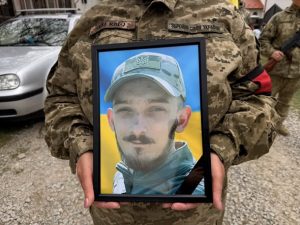 В останню земну дорогу провели Максиміва Олега Ярославовича, жителя села Стримба