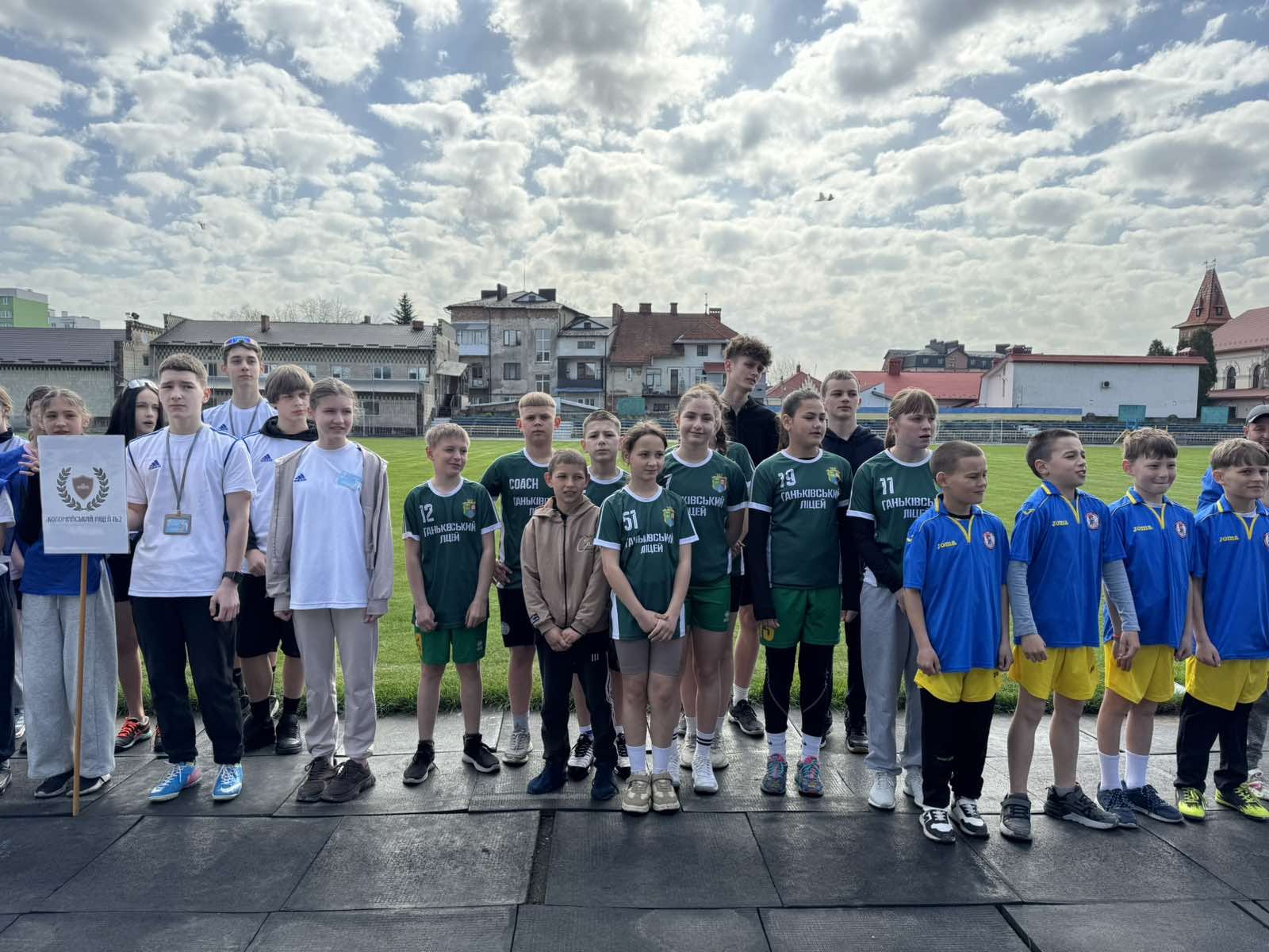 ІІІ етап районних змагань проєкту «Пліч-о-пліч: Всеукраїнські шкільні ліги» з легкої атлетики серед закладів загальної середньої освіти Коломийщини